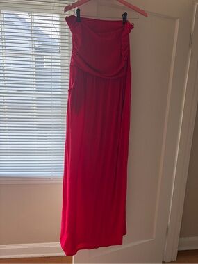 Zenana Outfitters Red Strapless Maxi Dress